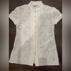 Vintage mandarin collar lace top